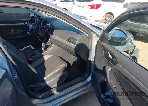 2021 Volkswagen Jetta 1.4T R-Line/1.4T S/1.4T Se from USA, damaged, VIN 3VWC57BU2MM095510